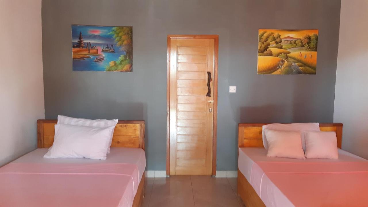 Friend House Stay & Surf Airsatang Exteriör bild